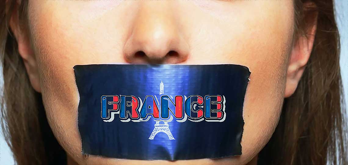 Femme avec un scotch sur la bouche écrit "france" symbolisant la censure