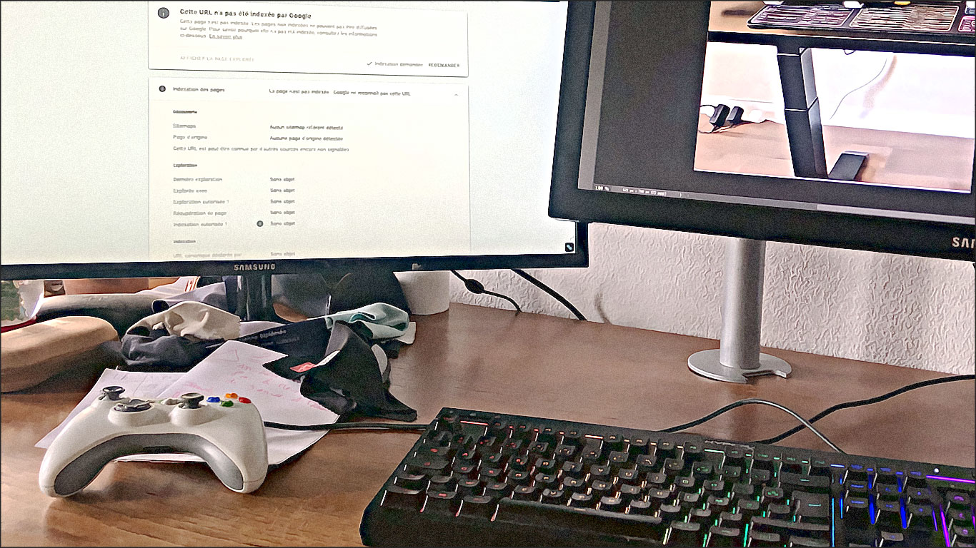 bureau de travail maison ordinateur