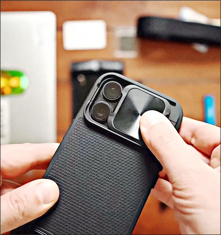 coque coulissante smartphone