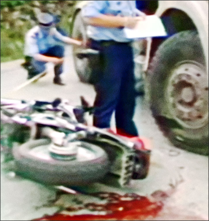 mort de coluche en moto