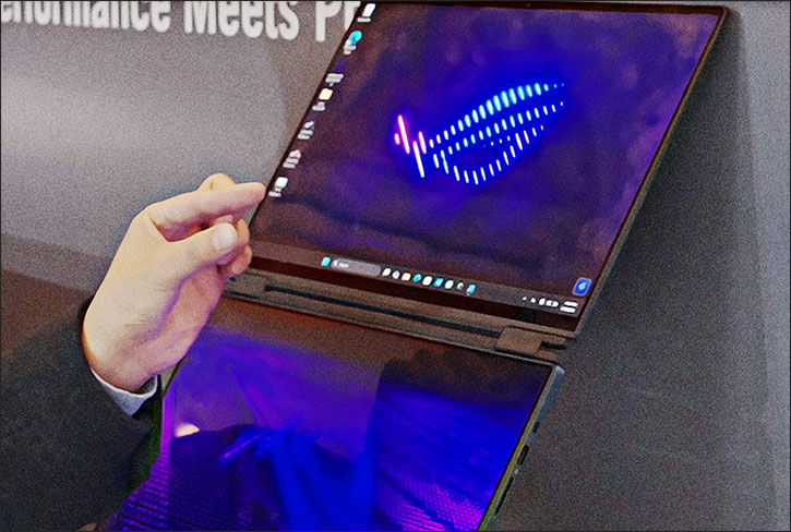 ordinateur portable etirable