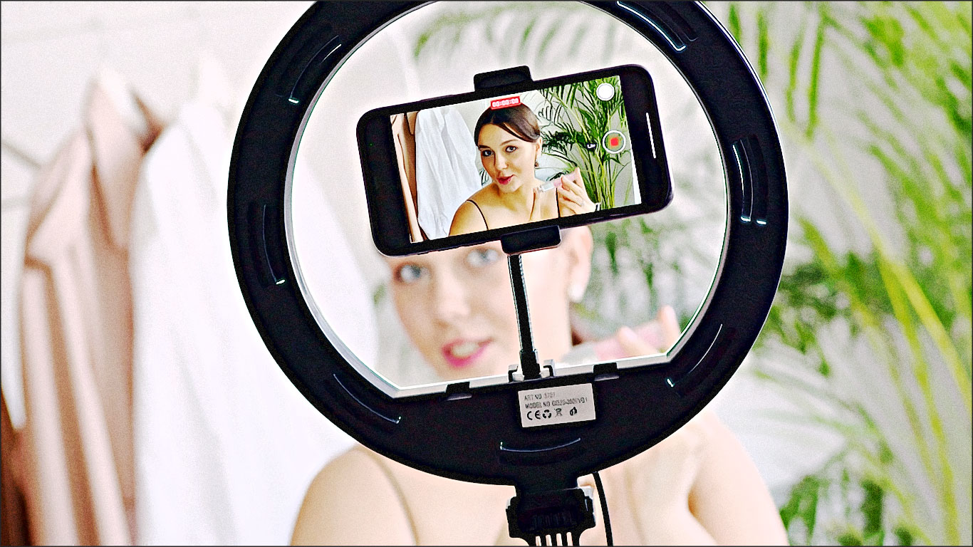 influenceuse arnaque